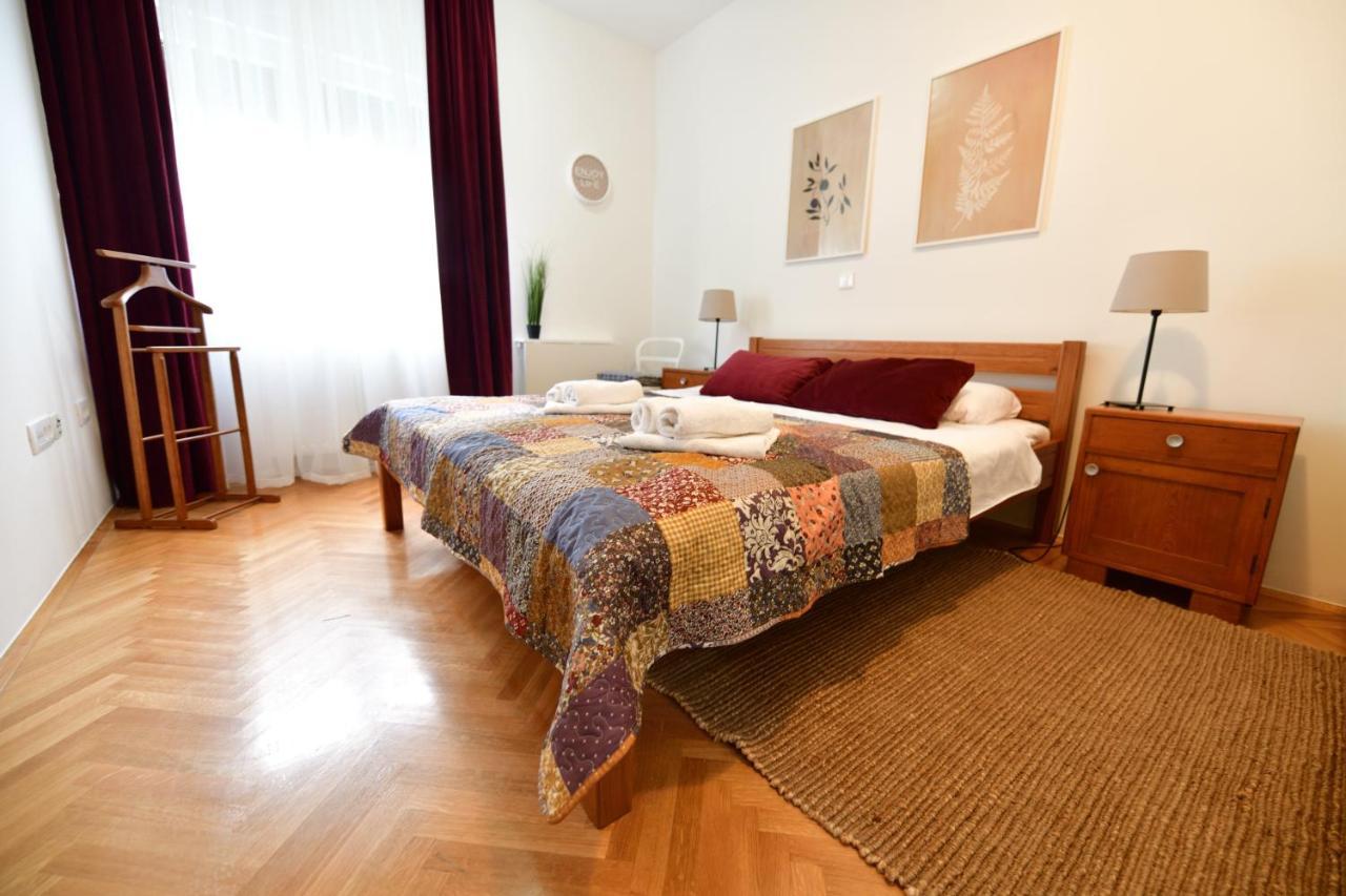 Apartman Miran Осиек Екстериор снимка