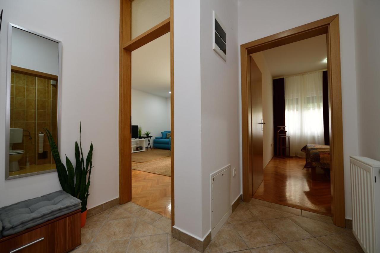 Apartman Miran Осиек Екстериор снимка